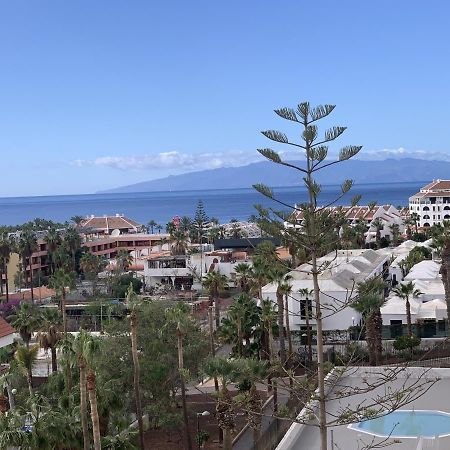 Superb Seaview Apartment In Playa De Las Americas Exteriör bild