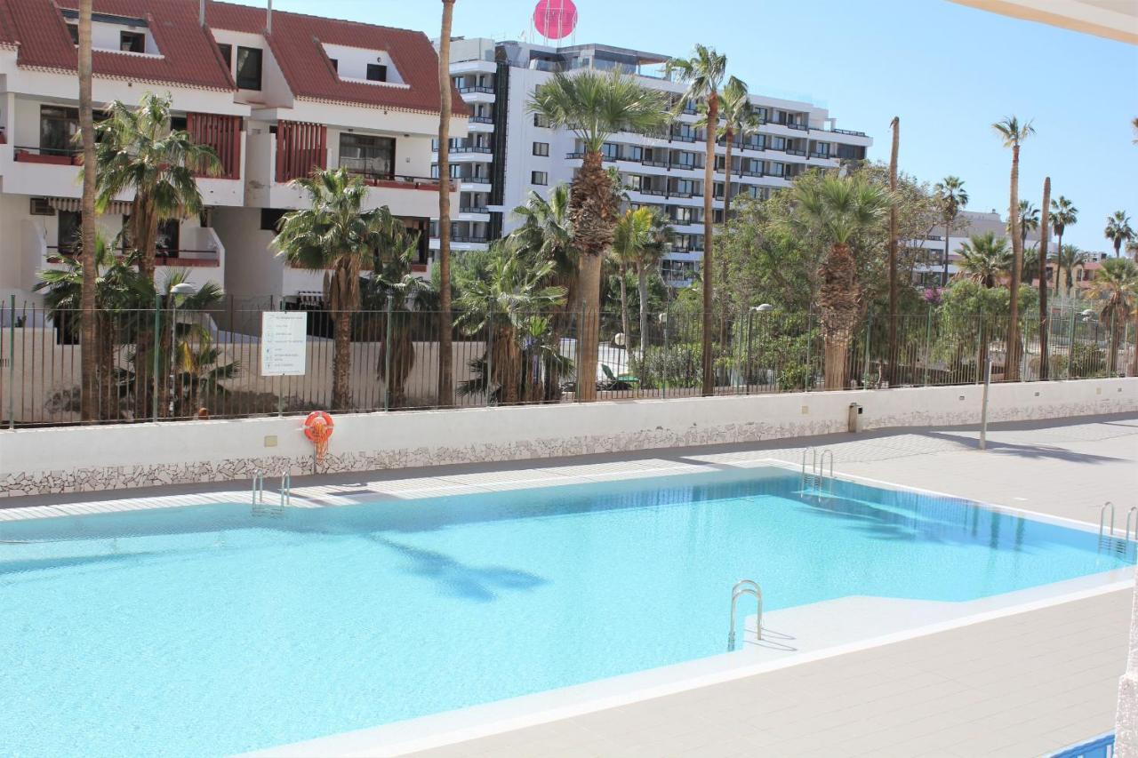 Superb Seaview Apartment In Playa De Las Americas Exteriör bild
