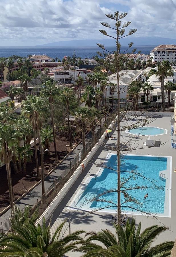 Superb Seaview Apartment In Playa De Las Americas Exteriör bild