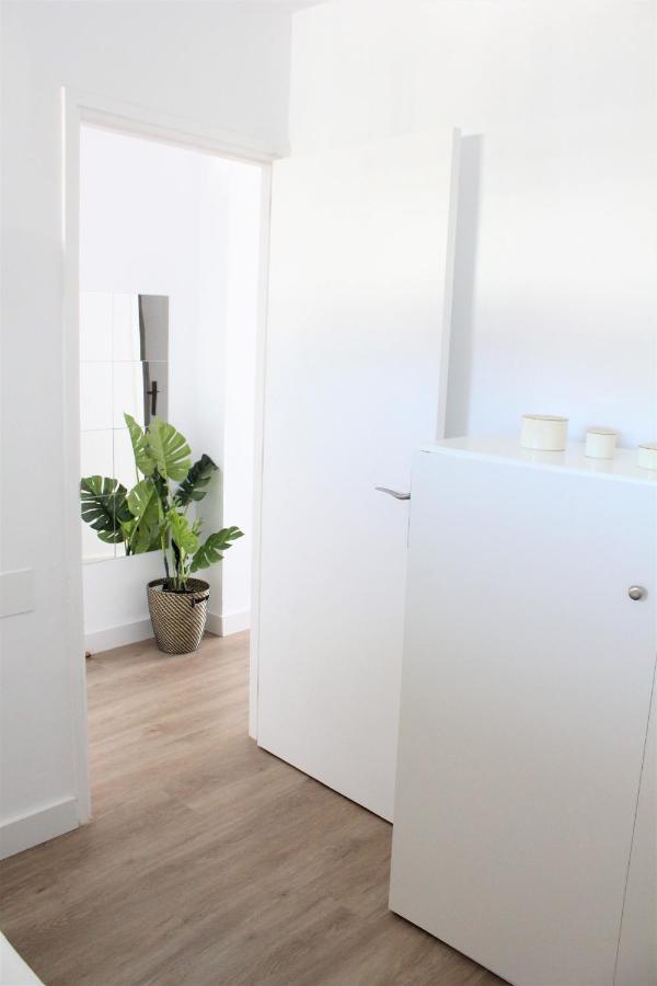 Superb Seaview Apartment In Playa De Las Americas Exteriör bild