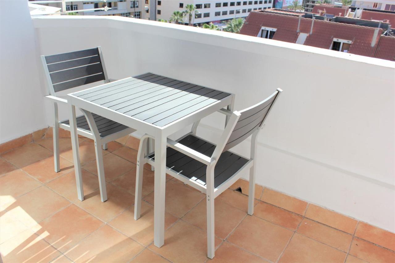 Superb Seaview Apartment In Playa De Las Americas Exteriör bild