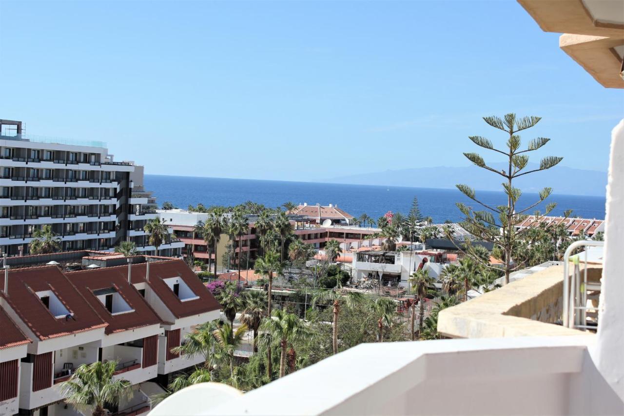 Superb Seaview Apartment In Playa De Las Americas Exteriör bild